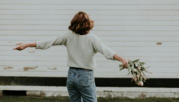 Is Singleness a Gift or a Struggle? A Christian Perspective!