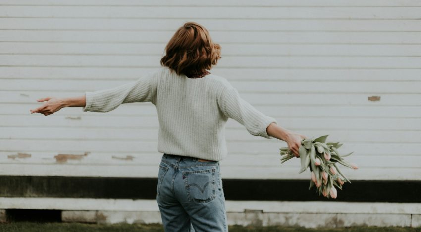 Is Singleness a Gift or a Struggle? A Christian Perspective!